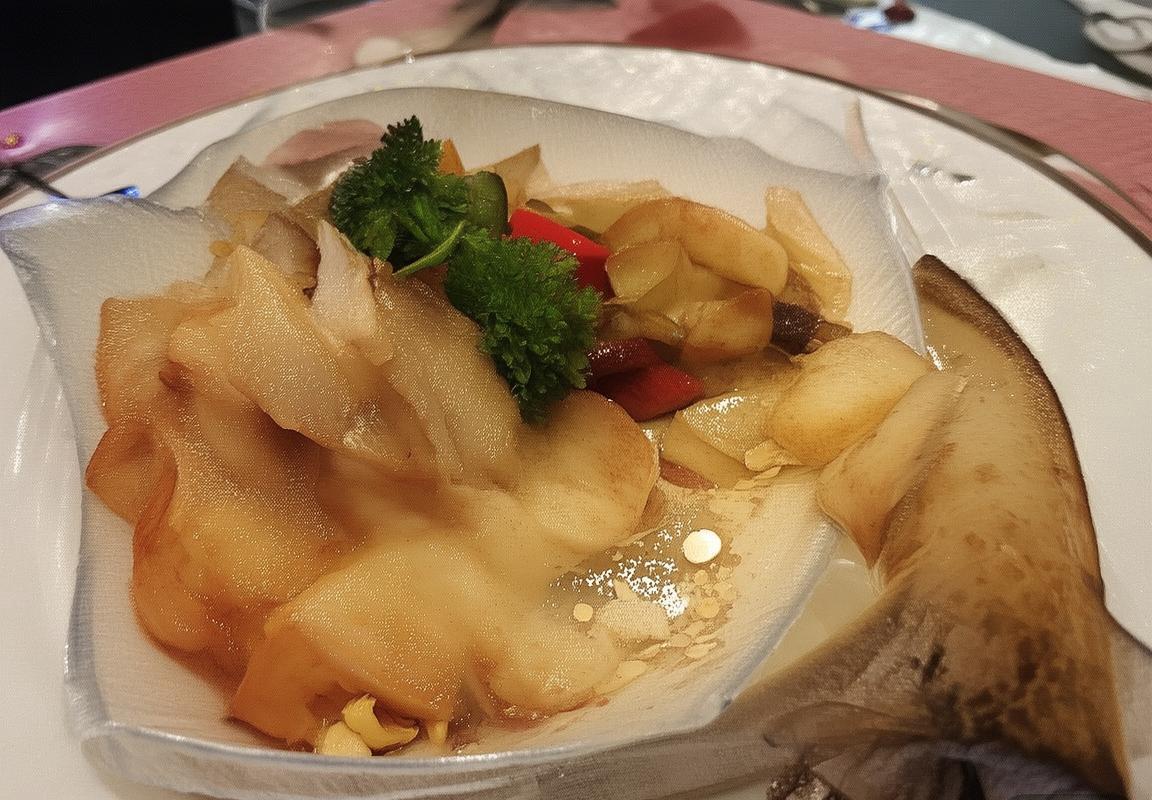 足球变革下的贝尔谢巴与耶贝塔：战术革新与科技助力新趋势(图4)