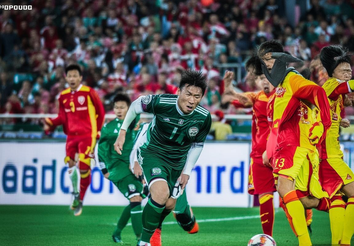 2018申花国安巅峰对决：球员表现全解析